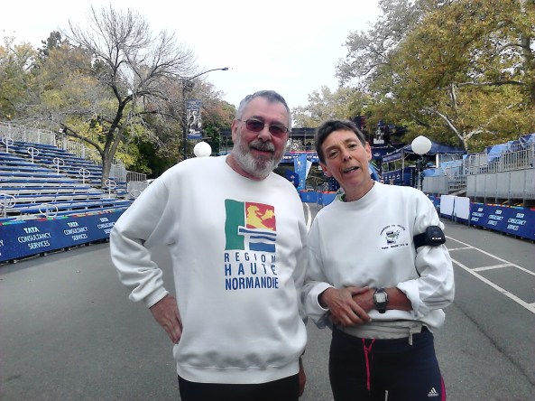 Guy et Brigitte, la veille de la course, à 100 m de la ligne d'arrivée