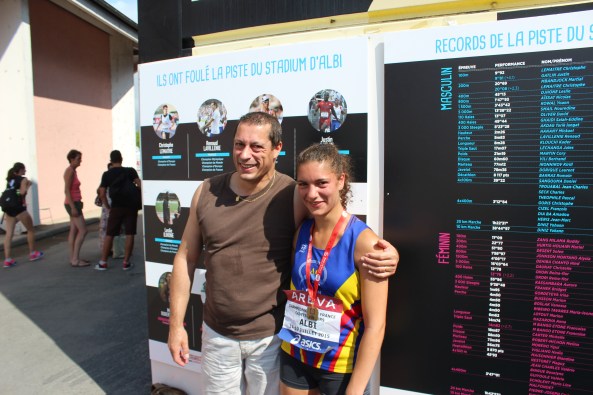 Pas peu fier le papa !